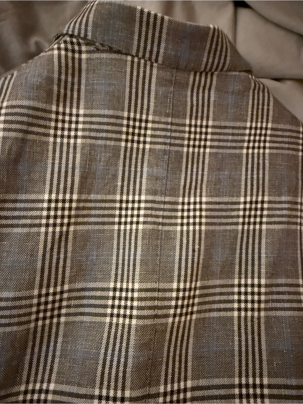 Men's Plaid Grey Plaid Blazer - Classic Tailored Jacket - Picture 3 of 6